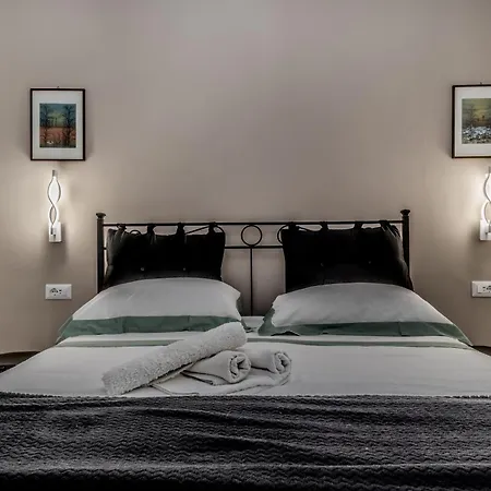 Villa Borghese Gallery Rooms *